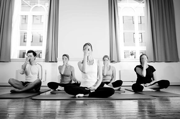 yoga sara g 2013